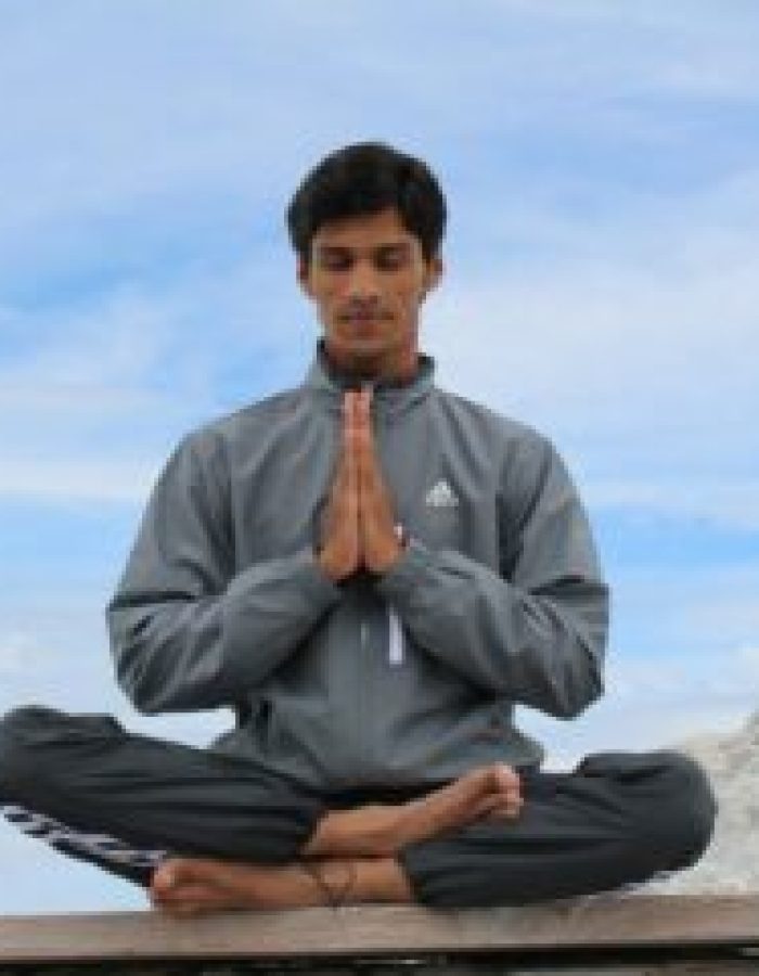 indian-yogi-yogi-madhav-38BhHX0MC6M-unsplash-scaled-e1677667288851.jpg